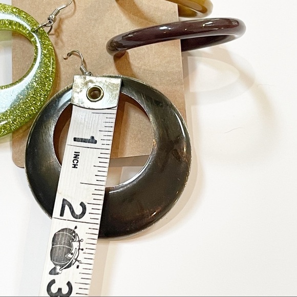 Vintage Mismatched Boho Beaded Earrings - Picture 5 of 7